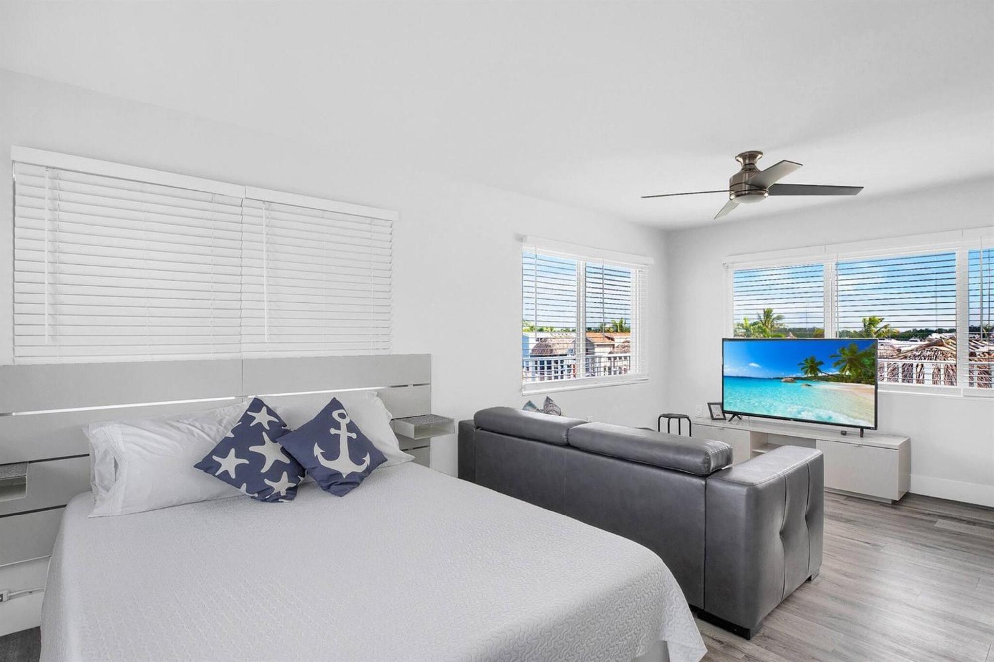 Waterfront Studio 2, Couples Oasis, Kayaks, Pool Jewfish Ngoại thất bức ảnh